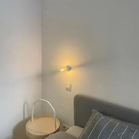 2 Bedroom Duplex In The Historic Heart Of リエージュ