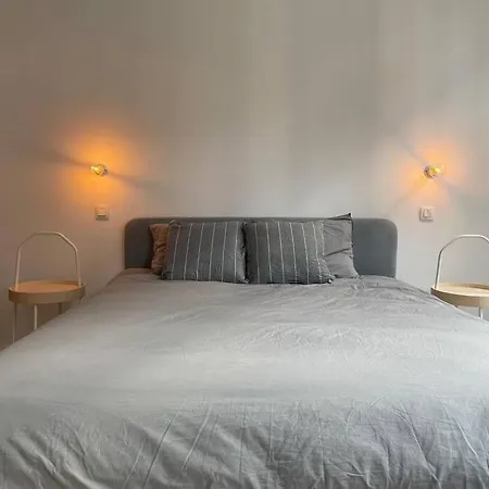 2 Bedroom Duplex In The Historic Heart Of * リエージュ